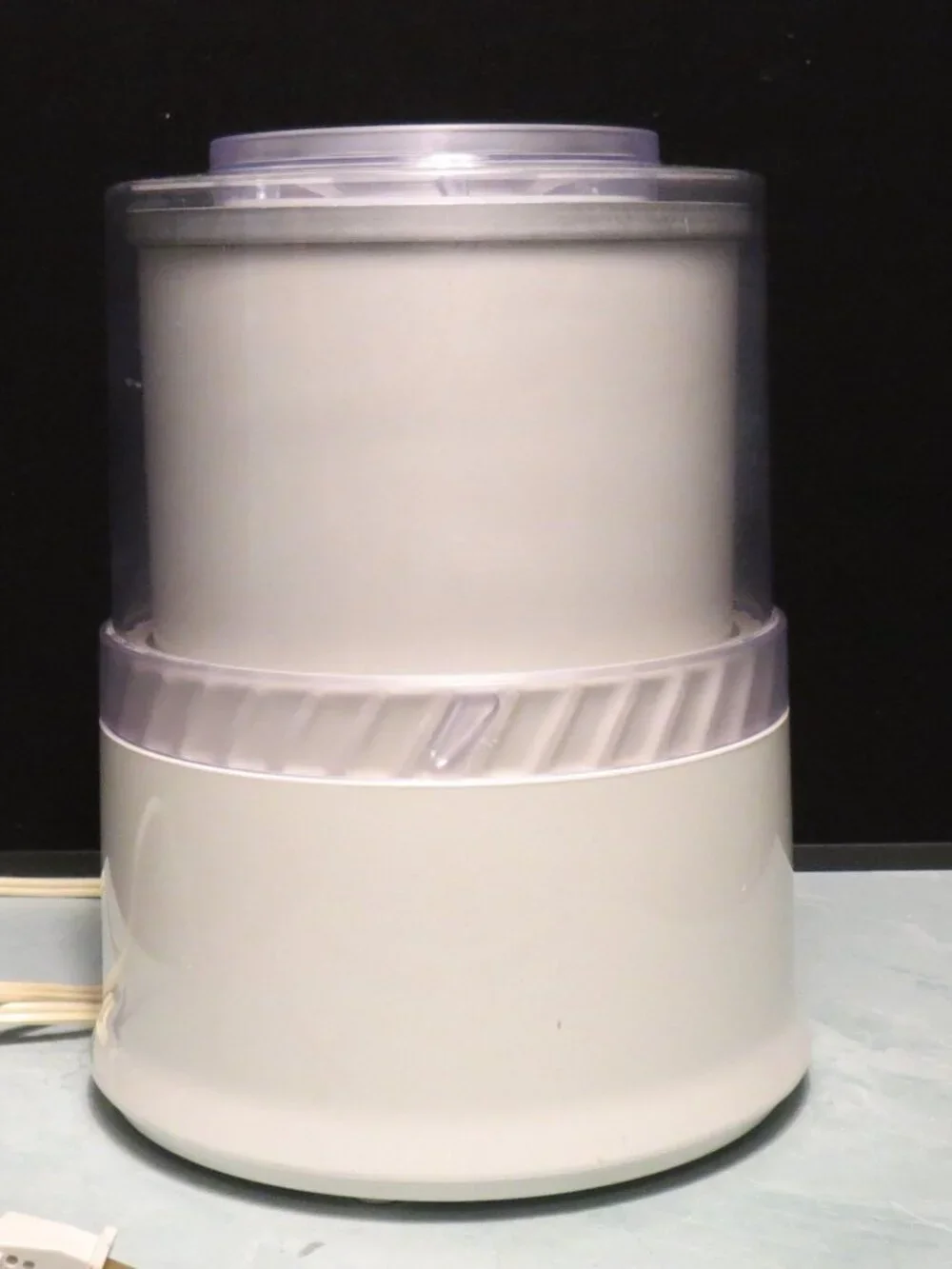 KRUPS TYP 337 Automatic Ice Cream Yogurt Maker 1 Quart vintage 1998 Italy made